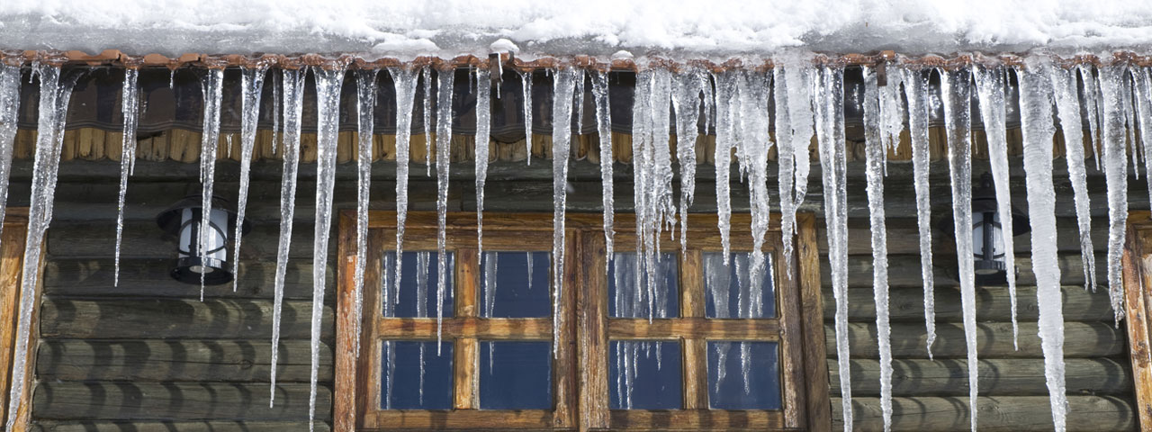 spray foam prevents ice dams by providing proper insulation in Montgomery attic spaces